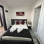 Wb Weekend Apart Otel