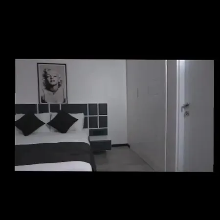 Wb Weekend Hotel de apartamente