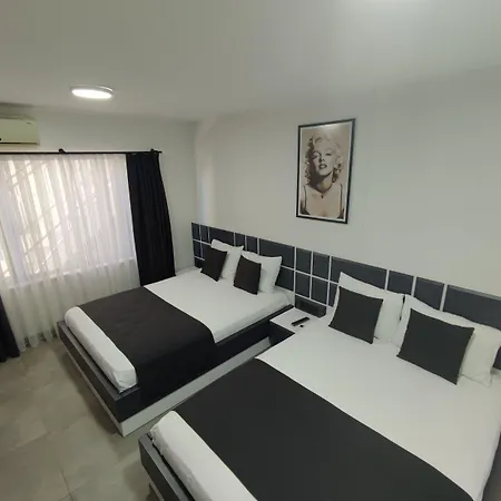 Wb Weekend Hotel de apartamente 3*