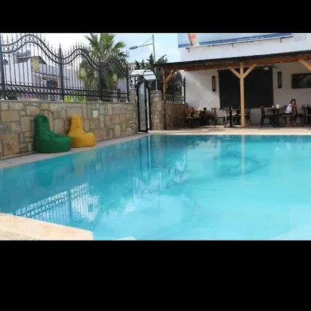 Aparthotel Wb Weekend