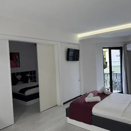 Aparthotel Wb Weekend