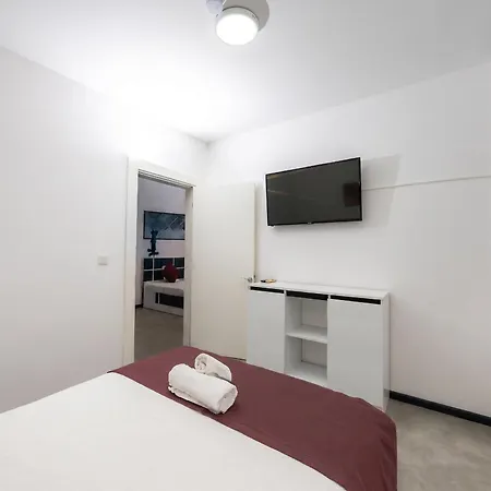 Wb Weekend Apart-hotel