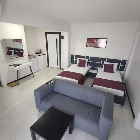 Wb Weekend בודרום